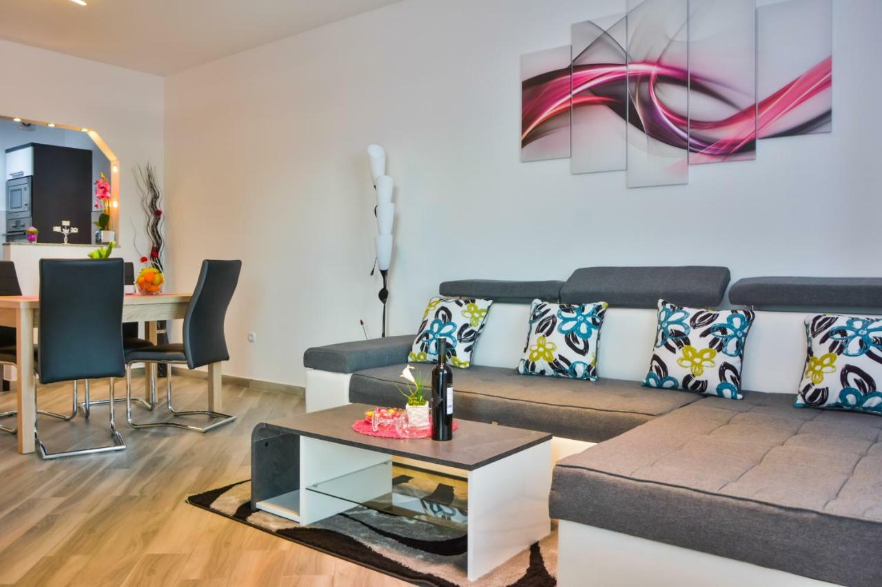 Apartment Klaudio Сень Экстерьер фото